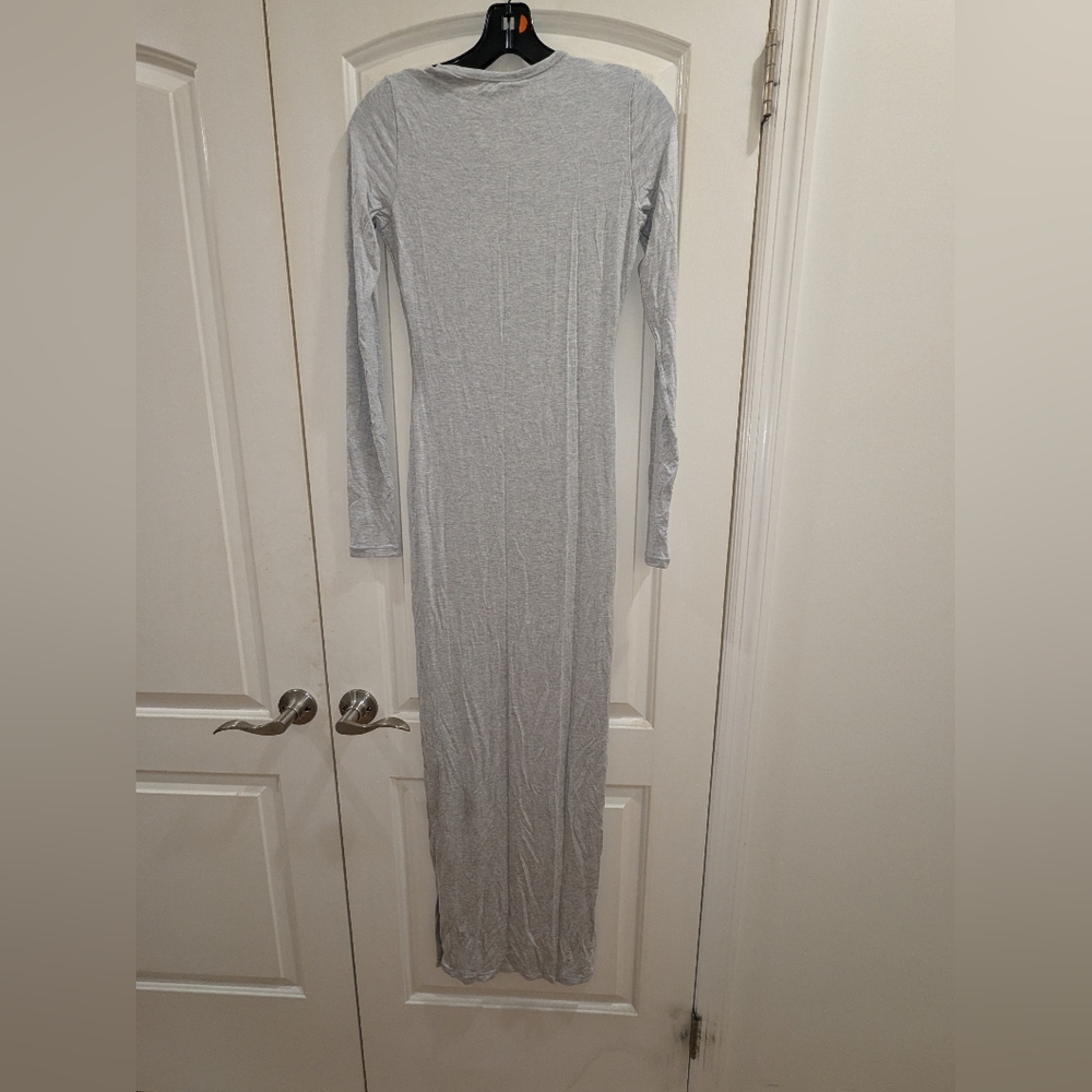 BB1. NWT SKIMS SLEEP DRESS IN LIGHT HEATHER GREY - Picture 6 of 6